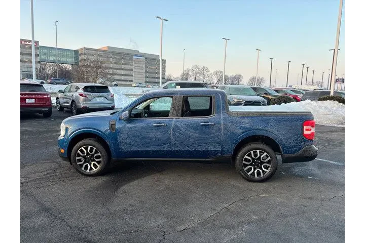 $30985 : Ford Maverick 2023 Lariat 4d image 4