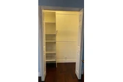 $1100 : Cuarto amplio en Northridge thumbnail