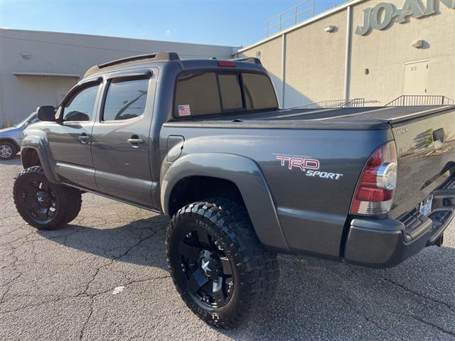 $22991 : PRE-OWNED 2011 TOYOTA TACOMA image 7