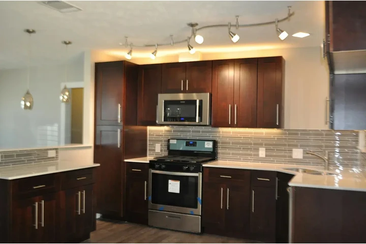 $980 : fresh light modern Home image 3