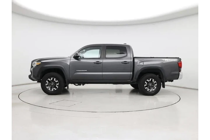 $30998 : Toyota Tacoma 2018 4x4 TRD P image 3