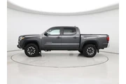 $30998 : Toyota Tacoma 2018 4x4 TRD P thumbnail