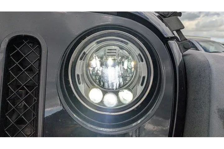 $20495 : Jeep Wrangler JK Unlimited 2 image 9