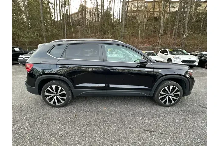 $18788 : Volkswagen Taos 2024 SE 4dr image 8