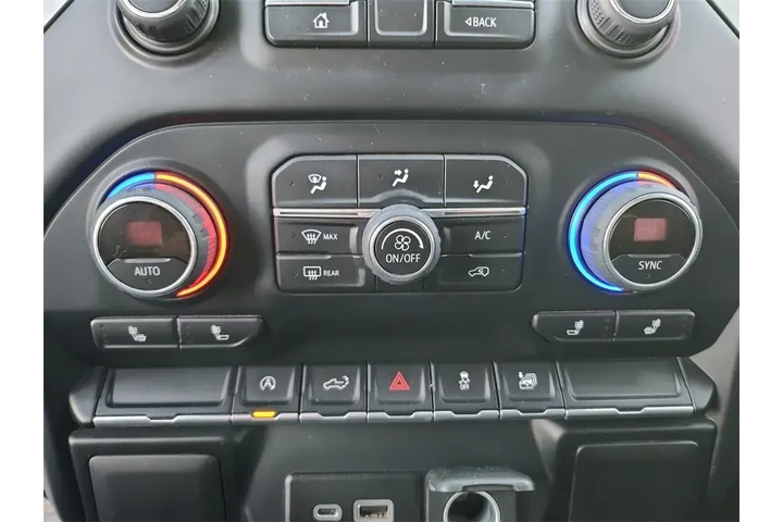 $32000 : Chevrolet Silverado 1500 Lim image 8