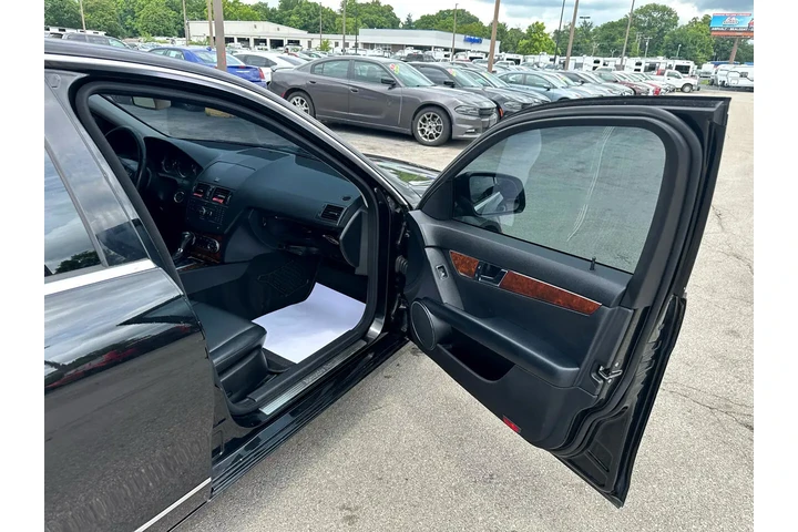 $5980 : 2009 Mercedes-Benz C-Class 4d image 8