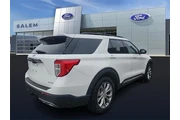 $34995 : Ford Explorer 2023 AWD XLT 4 thumbnail