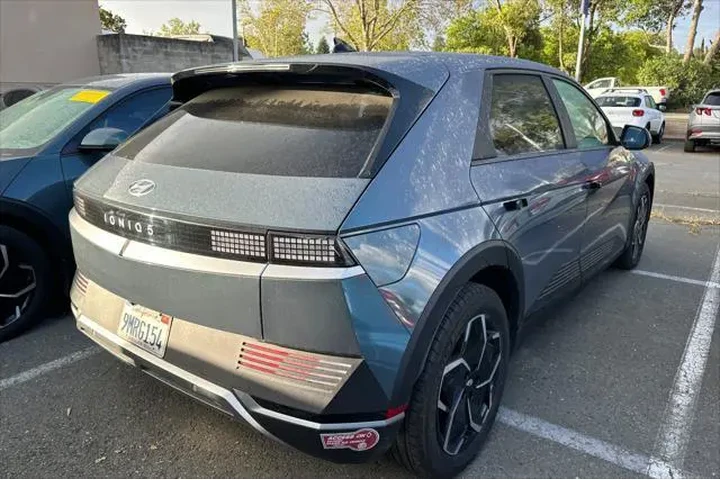 $26990 : Hyundai IONIQ 5 2024 SEL 4dr image 5