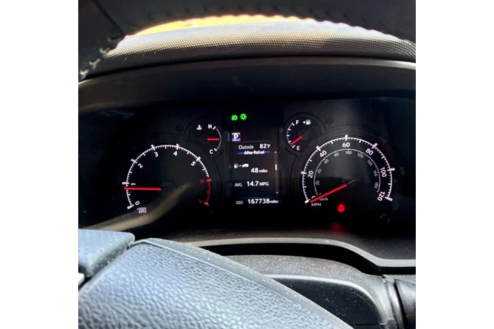 $26995 : 2021 4Runner image 8