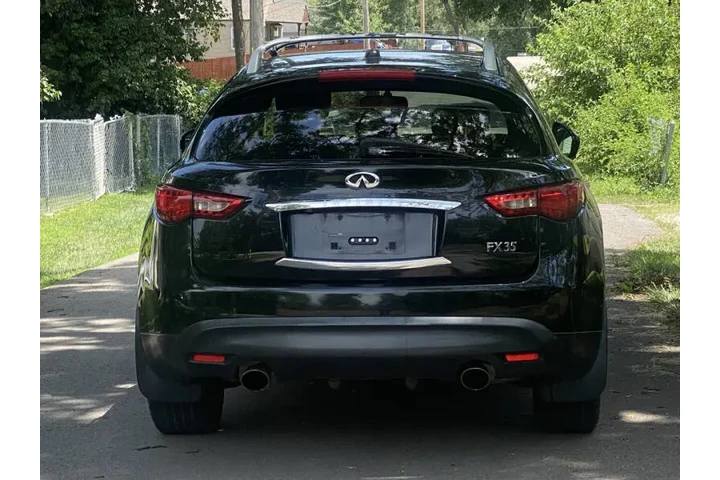 $7999 : 2010 FX35 image 6