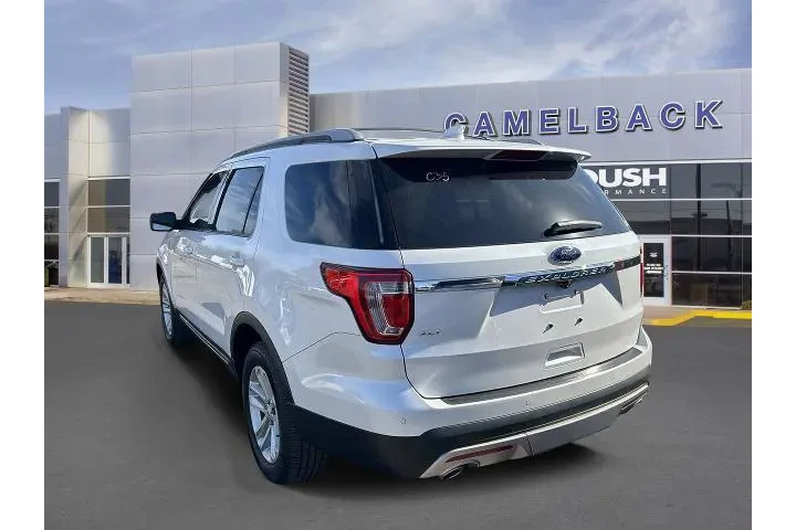 $18897 : Ford Explorer 2017 XLT 4dr S image 6