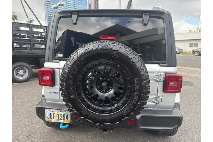 $26795 : Jeep Wrangler Unlimited 2022 image 4