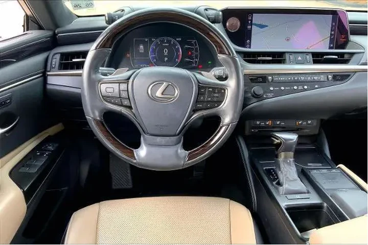 $28168 : Lexus ES 350 2019 4dr Sedan image 6