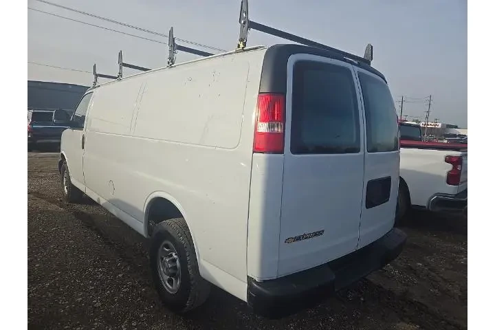 $24203 : Chevrolet Express 2022 2500 image 2