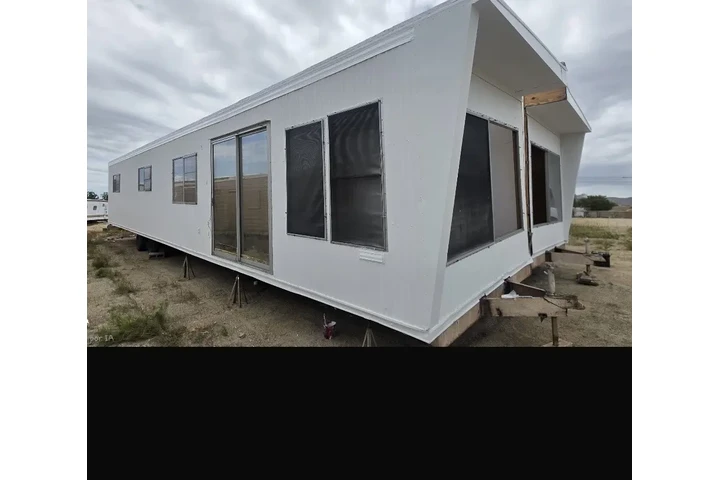 $22000 : Mobile home image 3
