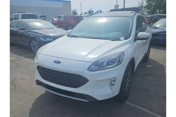 $18000 : Ford Escape Plug-In Hybrid 2 image 1