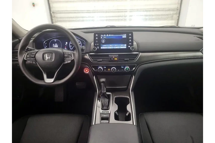 $23998 : Honda Accord 2021 LX 4dr Sed image 9