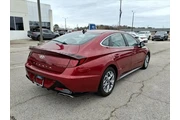 $22301 : Hyundai SONATA 2023 SEL 4dr thumbnail