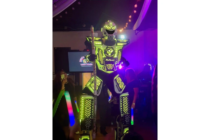 Neon Robot image 3
