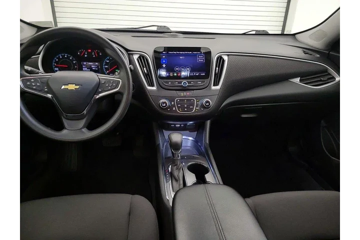 $20998 : Chevrolet Malibu 2023 LT 4dr image 9