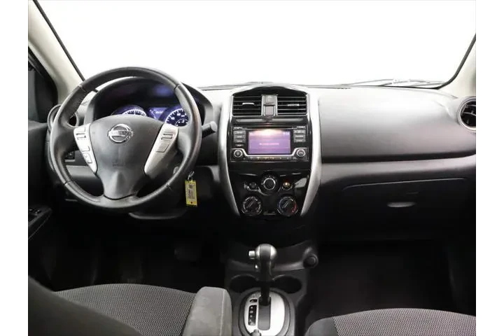 $8994 : Nissan Versa 2017 1.6 SV 4dr image 6