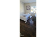 $950 : Cuarto en renta Baldwin Park thumbnail