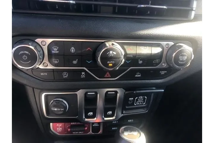 $38997 : Jeep Wrangler 2024 4x4 Sport image 9