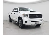 Toyota Tundra 2018 4x4 SR5 4 en Sacramento