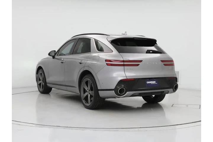 $33998 : Genesis GV70 2023 AWD 2.5T S image 2