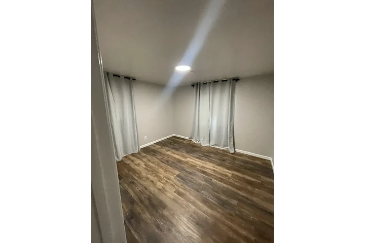 $1100 : 3 Recamaras 1 Baños image 5