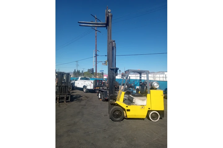 $7850 : TCM 7,000 LBS FORKLIFT image 2
