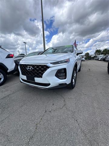 $25000 : Hyundai Santa Fe image 1
