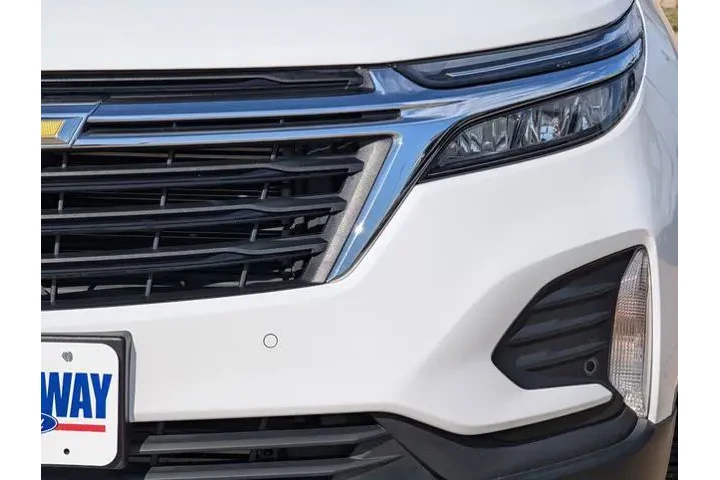 $19987 : Chevrolet Equinox 2024 LT 4d image 8