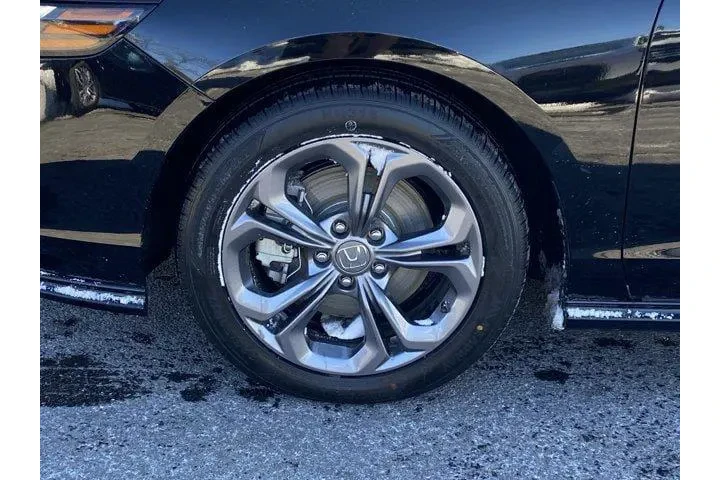 $27487 : Honda Accord Hybrid 2025 EX- image 6