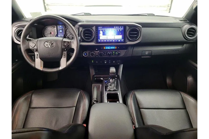 $37998 : Toyota Tacoma 2018 4x4 TRD P image 9