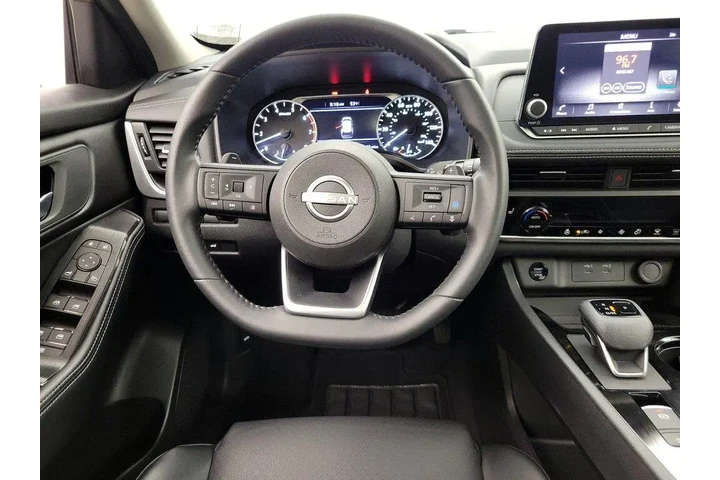 $25998 : Nissan Rogue 2024 SV 4dr Cro image 10