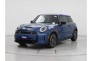 $19998 : MINI Hardtop 2 Door 2022 Coo thumbnail