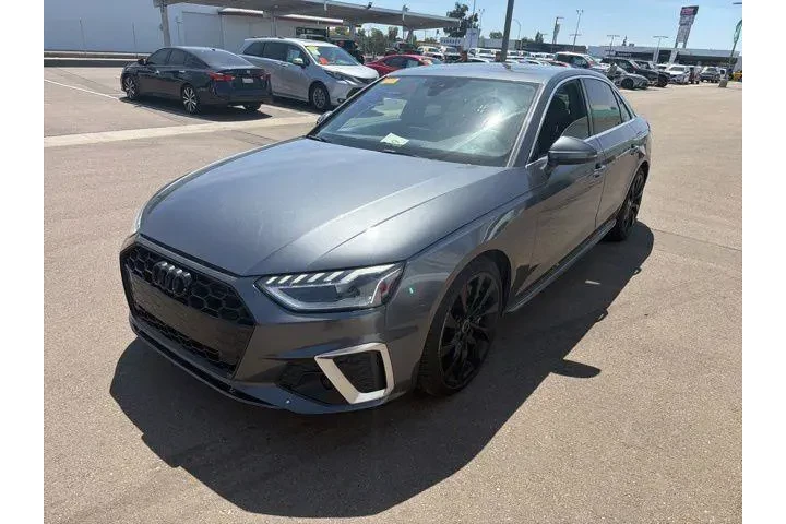$19900 : Audi A4 2020 AWD quattro Pre image 2