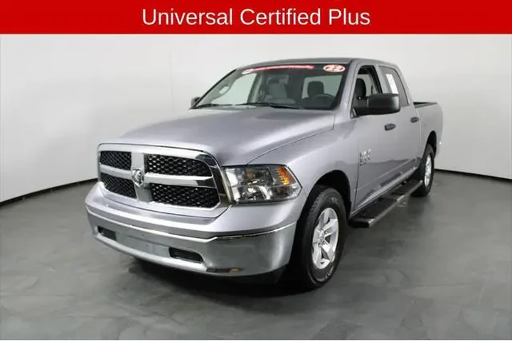 $21287 : Ram 1500 Classic 2022 4x2 SL image 2