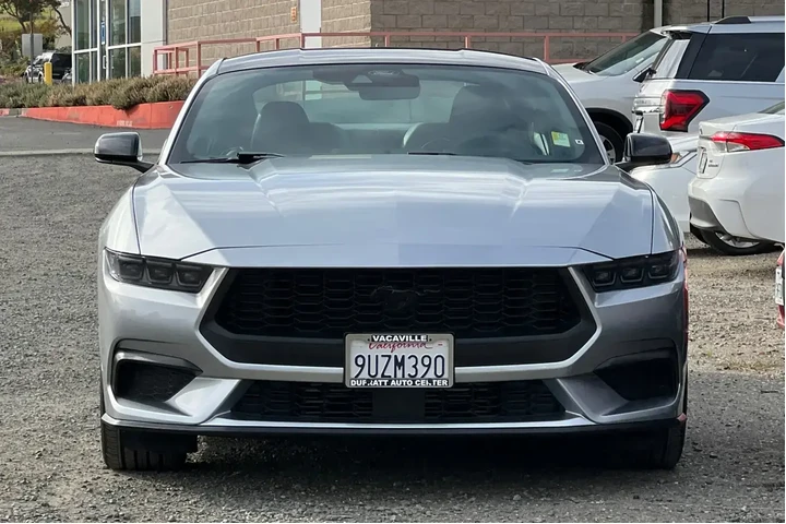 $33205 : Ford Mustang 2025 EcoBoost 2 image 9