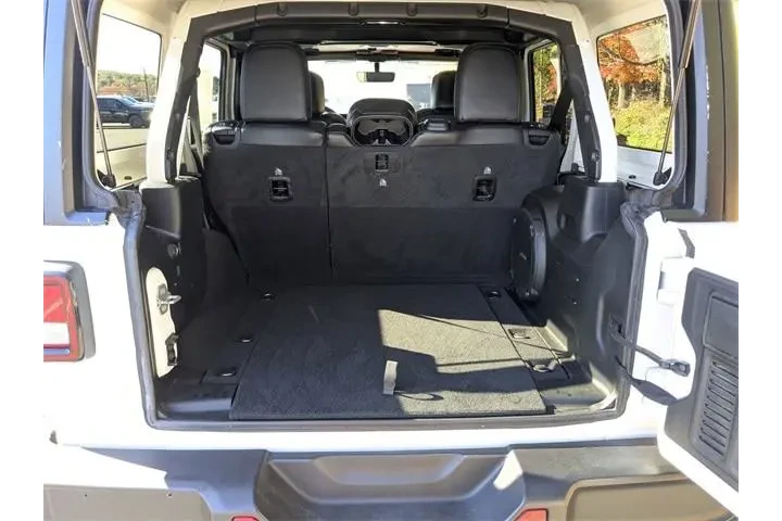 $32140 : Jeep Wrangler Unlimited 2020 image 5