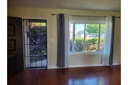 $1550 : Downey 3 & 2 Available thumbnail