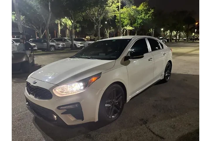 $13290 : Kia Forte 2020 GT Line 4dr S image 1