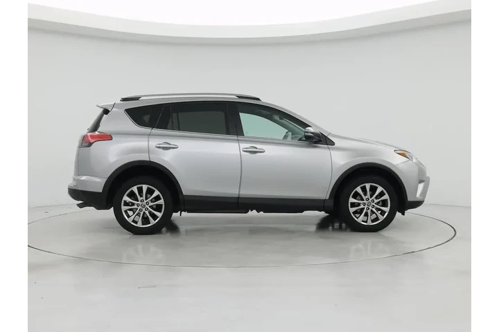 $20998 : Toyota RAV4 2017 AWD Limited image 7