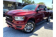 2022 RAM 1500 Laramie Crew Ca en Houston
