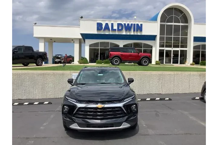 $26950 : Chevrolet Blazer 2023 LT 4dr image 2