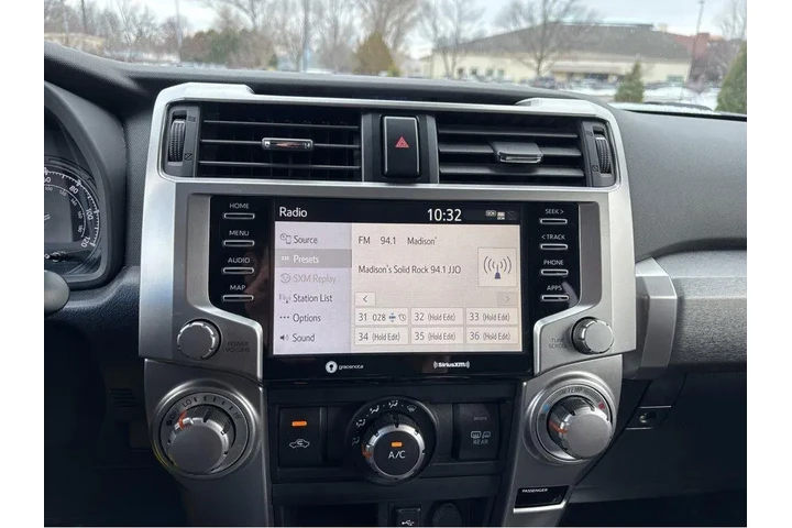 $28775 : 2021 4 RUNNER SR5 image 7