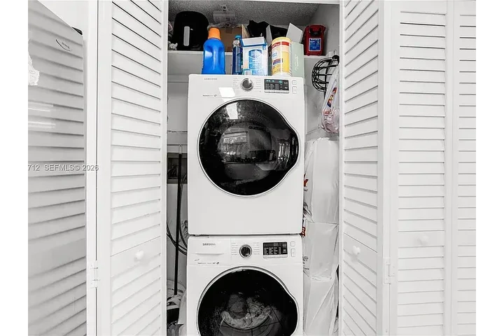 $2200 : 25% DISCOUNT OFF NOW image 6