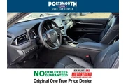 $22995 : Toyota Camry 2024 SE 4dr Sed thumbnail