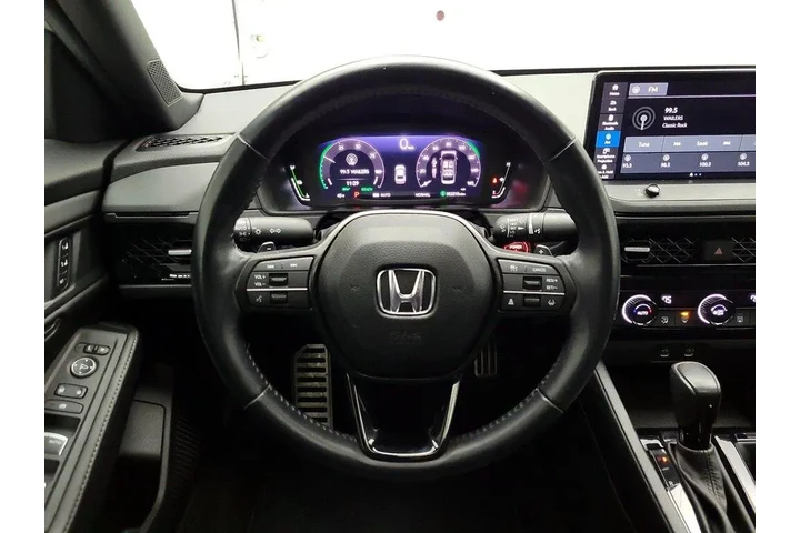 $24998 : Honda Accord Hybrid 2024 Spo image 9
